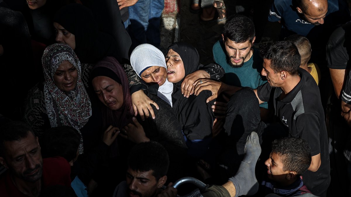 İsrail, yardım bekleyenleri hedef aldı: Çok sayıda ölü ve yaralı var