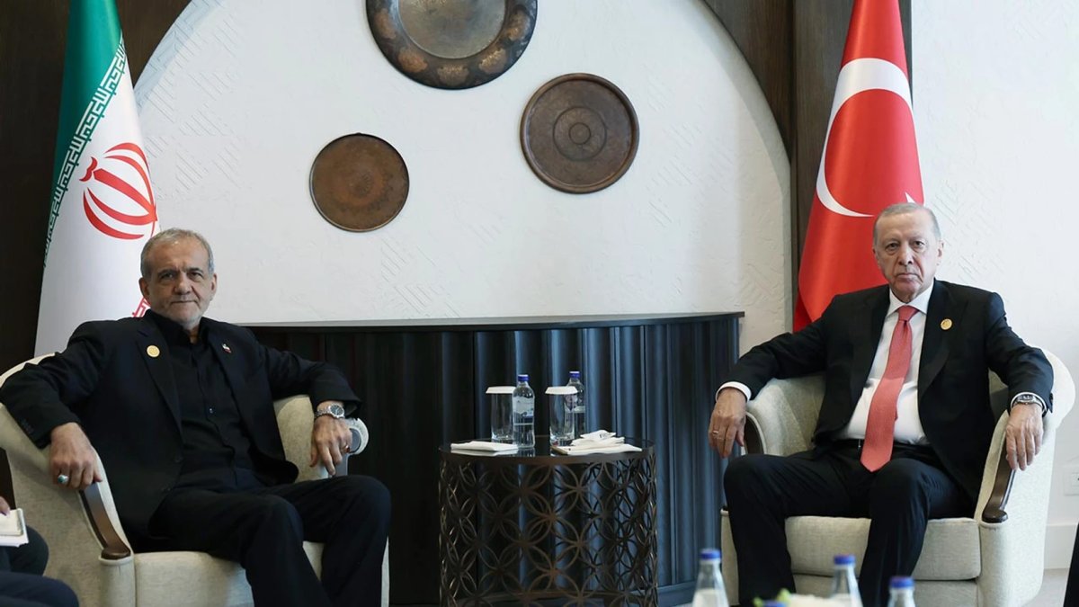 Erdoğan, İran Cumhurbaşkanı Pezeşkiyan ile görüştü