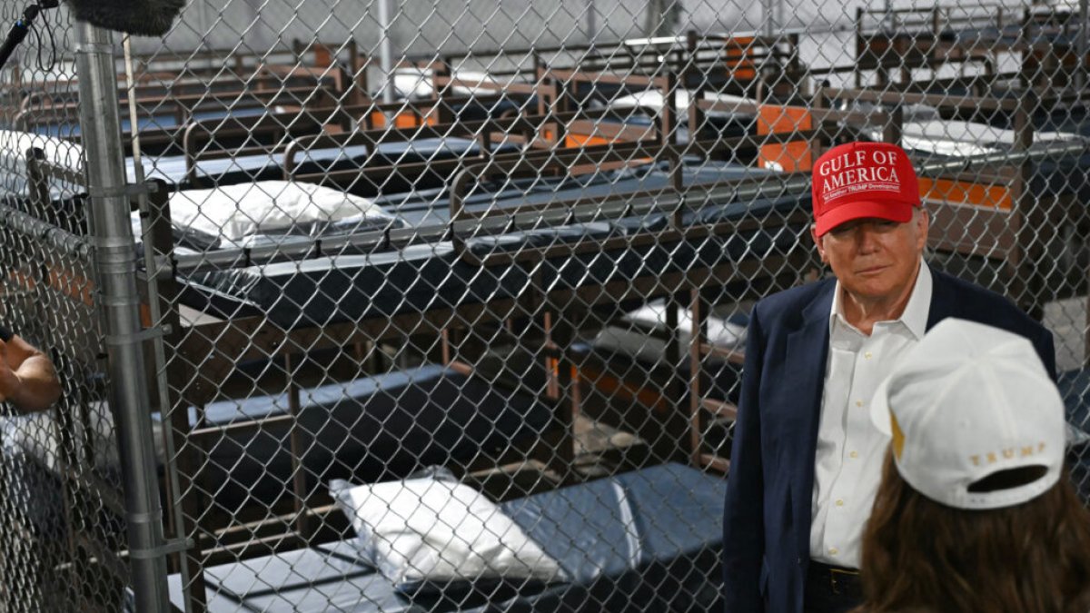 ABD’li vekillere göçmen tutukevinde inceleme engeli: Hak ihlalleri mi gizleniyor?