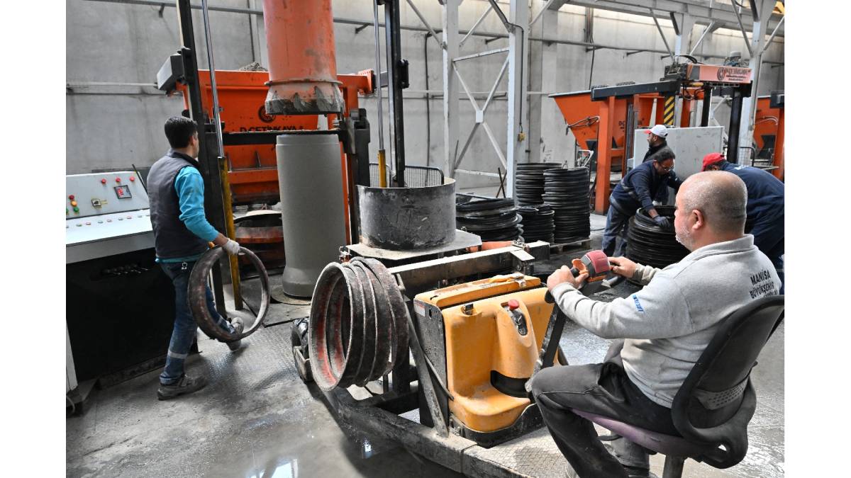 Bir yılda 1 milyon 280 bin metrekare kilit parke taşı üretildi