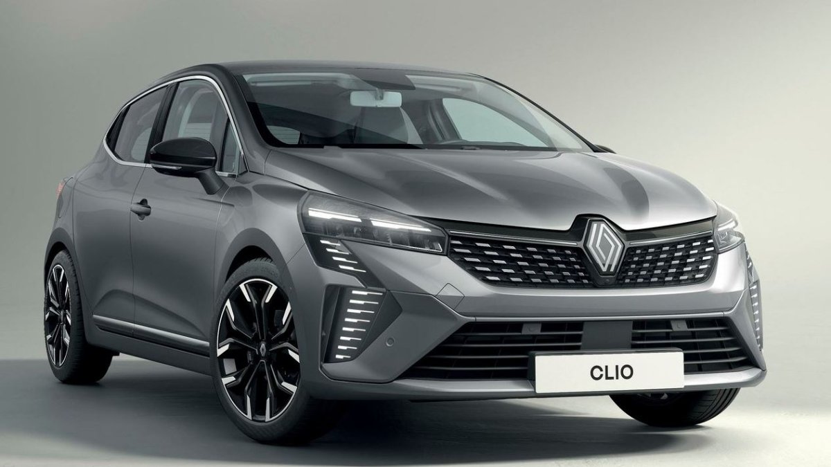 Sıfır araç alacaklar dikkat! Türkiye'nin en çok satan modeli Clio'ya dev zam geldi: İşte