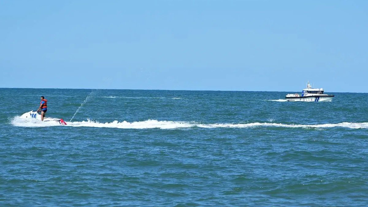 Valilikten “denize girmeyin” uyarısı