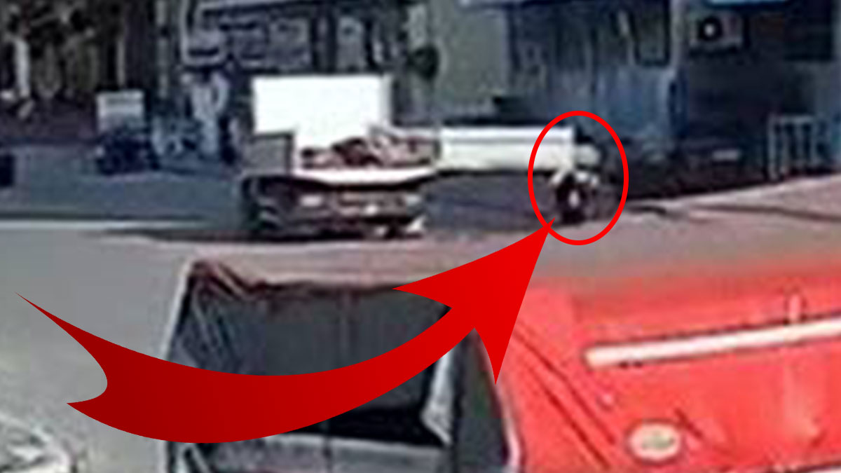 Açık unutulan kamyonet kapağı ölüm getirdi! 15 yaşındaki genç kızın ölümü kamerada