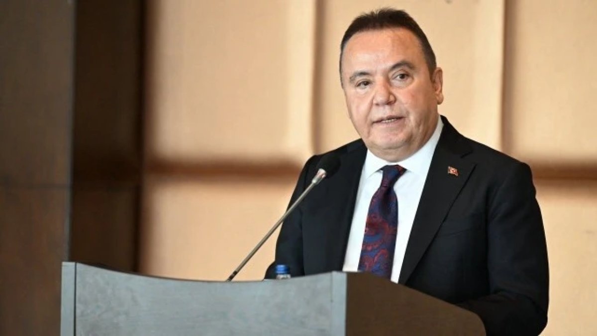 Muhittin Böcek tutuklandı