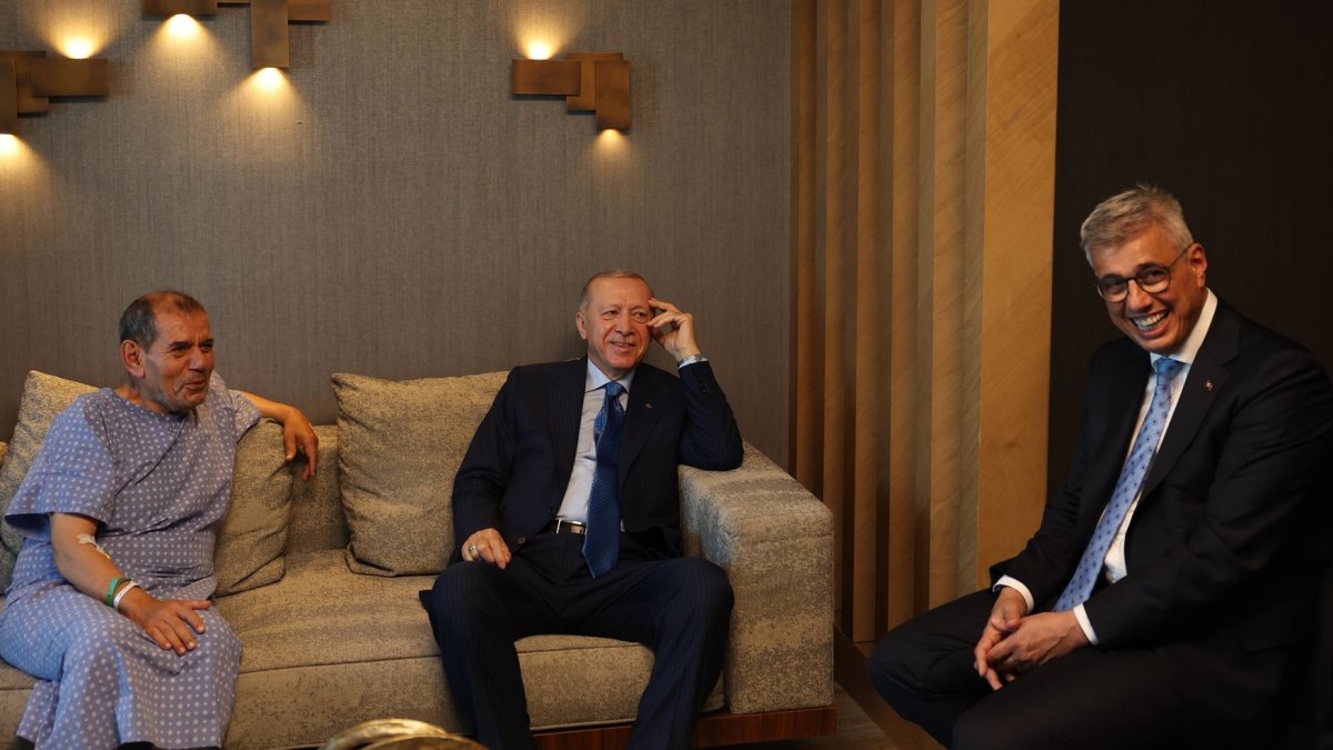 Dursun Özbek ameliyat sonrası ziyaretine gelen Cumhurbaşkanı Recep Tayyip Erdoğan'a teşekkür etti