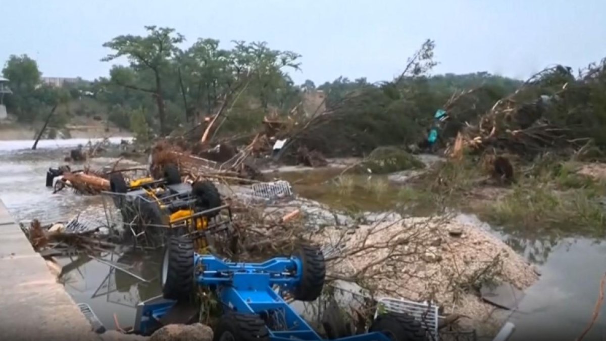 Teksas’ta sel bilançosu ağırlaşıyor: Can kaybı 32’ye yükseldi