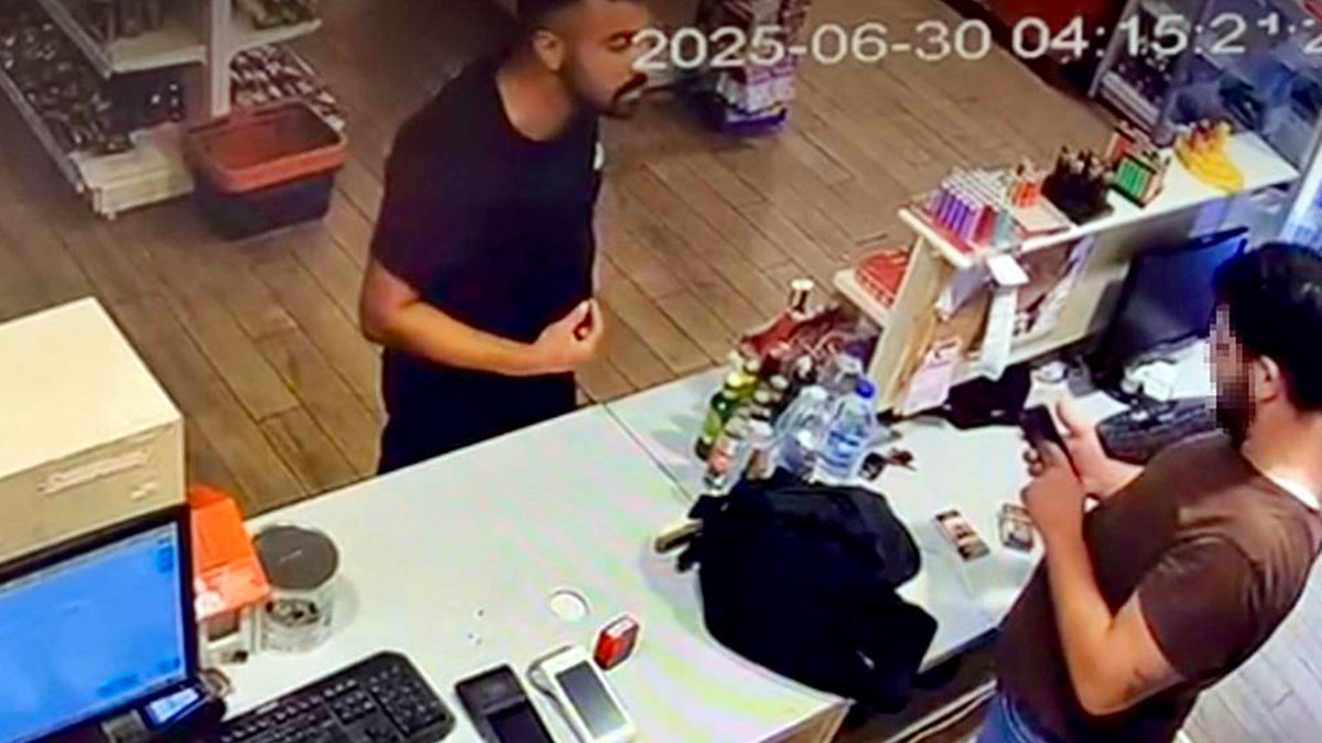 Veresiye sigara vermeyen çalışanı bıçakladı! Akaryakıt istasyonunda kan donduran olay kamerada