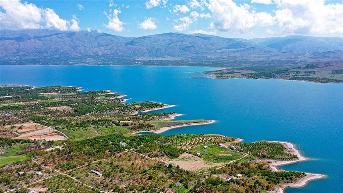 Ne Elazığlılar paylaşabiliyor ne de Malatyalılar! Güzelliği dillere destan: Havası içinizi açacak