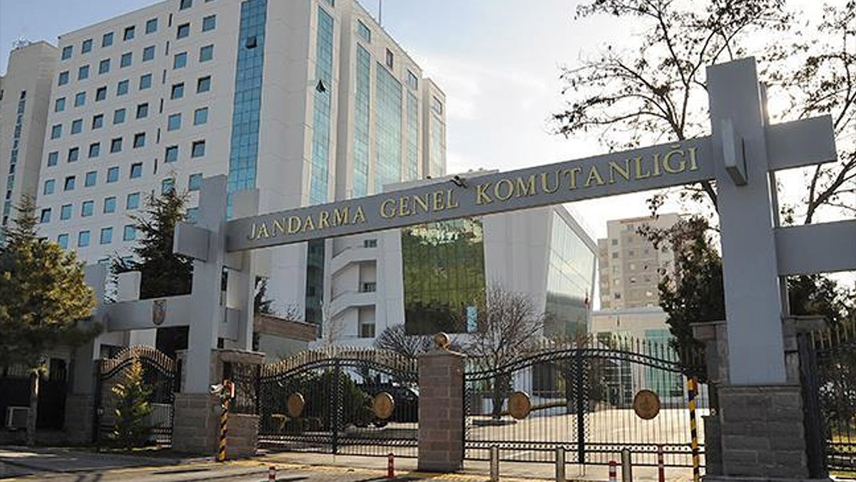 Jandarma Genel Komutanlığı'na subay ve astsubay adayı alınacak