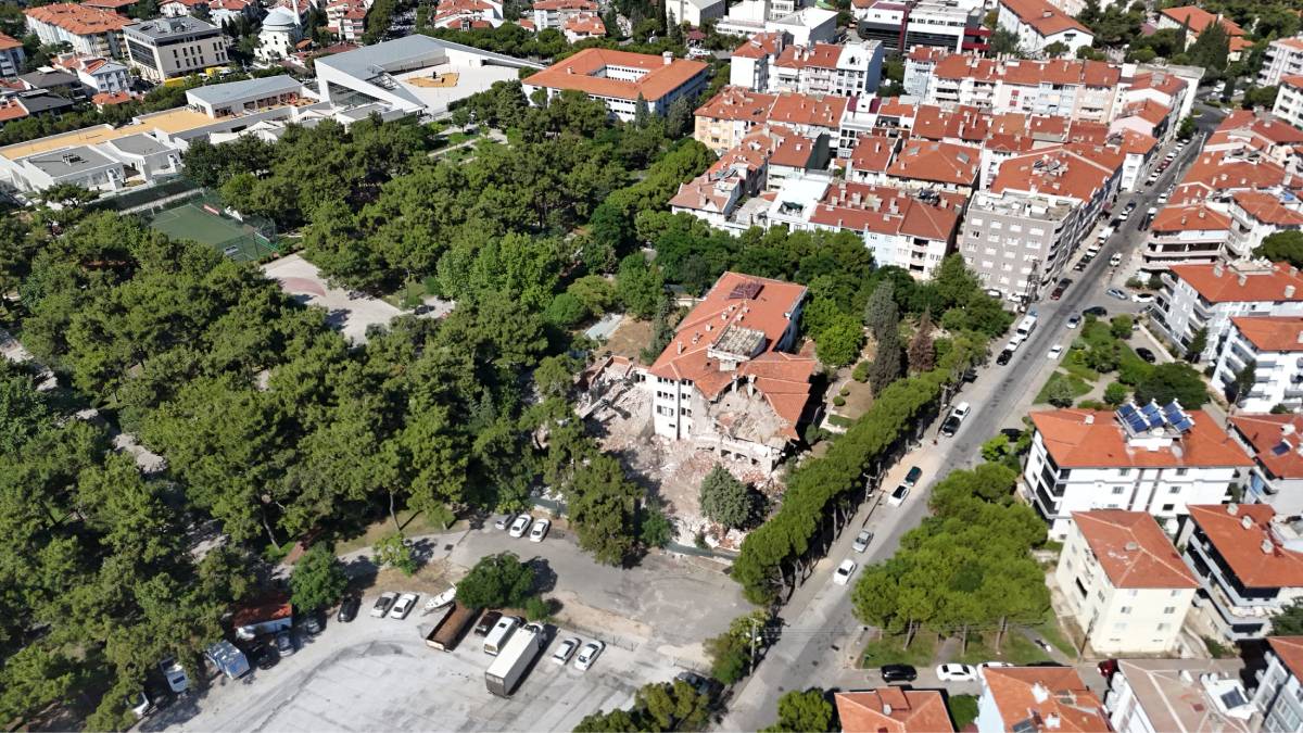 Huzurevi yenileniyor: Modern ve konforlu bir alan için ilk adım atıldı