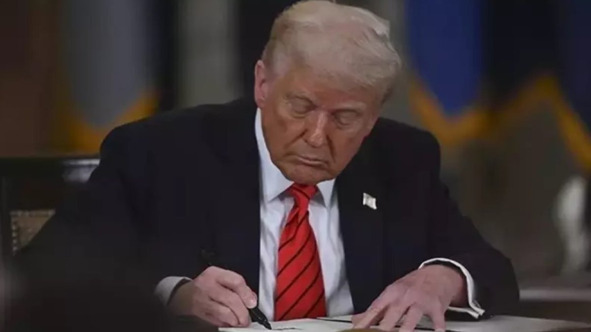 Trump, 12 yeni ülkeye yönelik tarife mektuplarını paylaştı