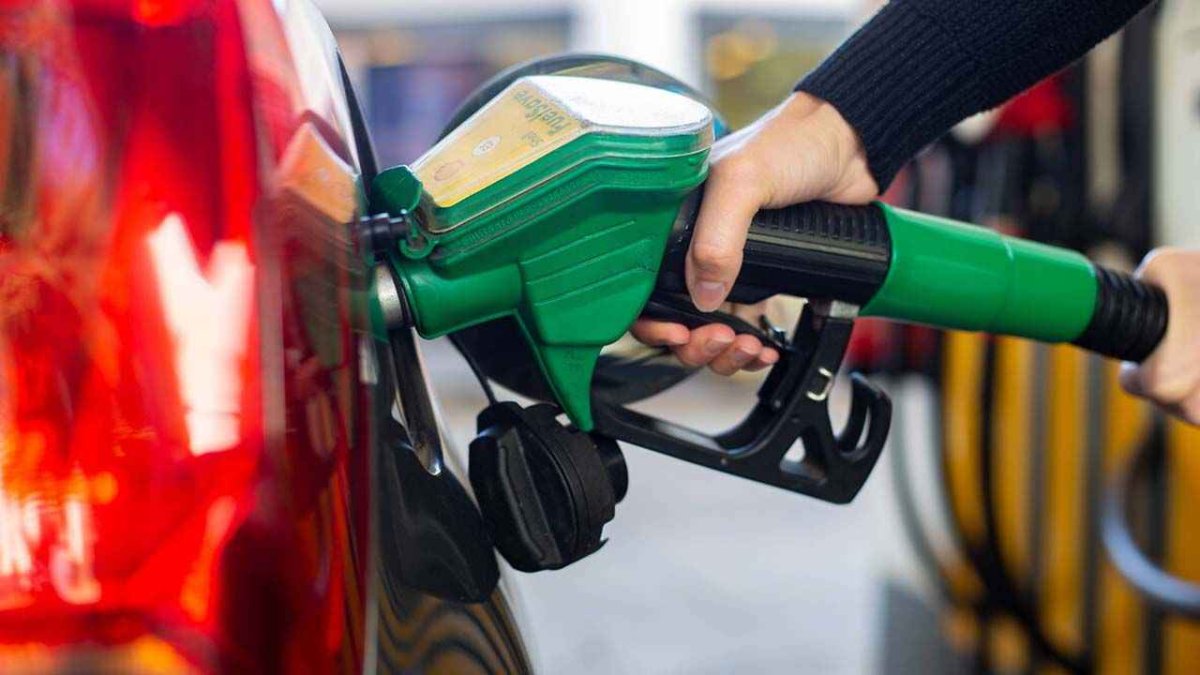 Motorine zam geliyor: Yarın pompaya yansıyacak