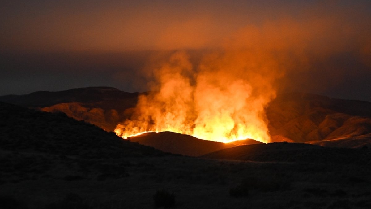 34 bin hektarı geçti: ABD'nin California eyaleti alevlere teslim