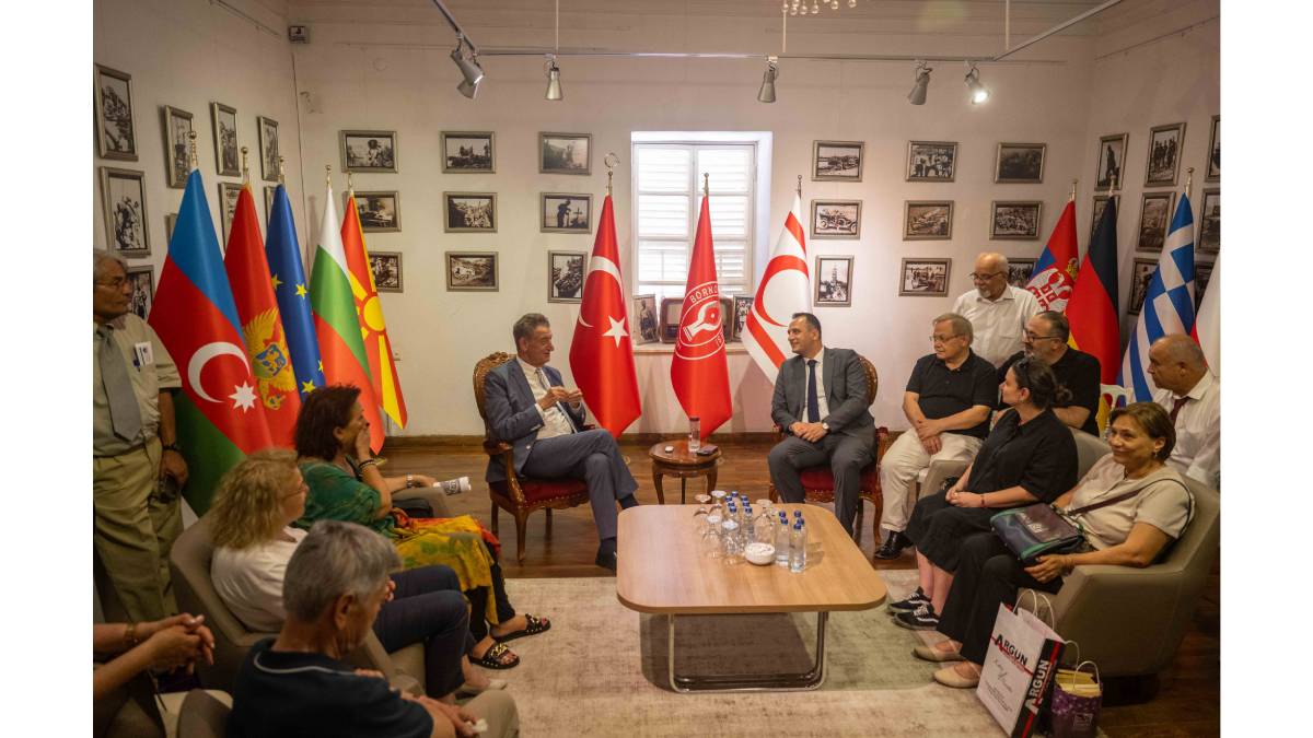 Hüsnü Bozkurt’tan Başkan Eşki’ye ziyaret