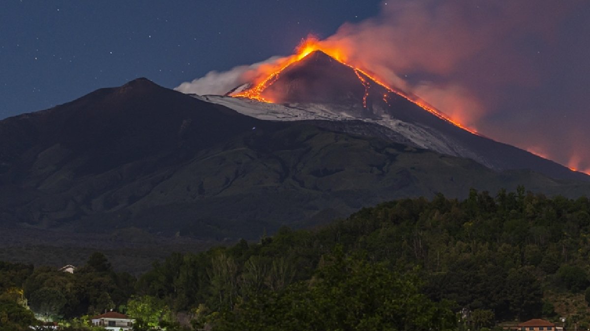 Araştırma: Buzulların erimesi volkanik patlamaları artırabilir