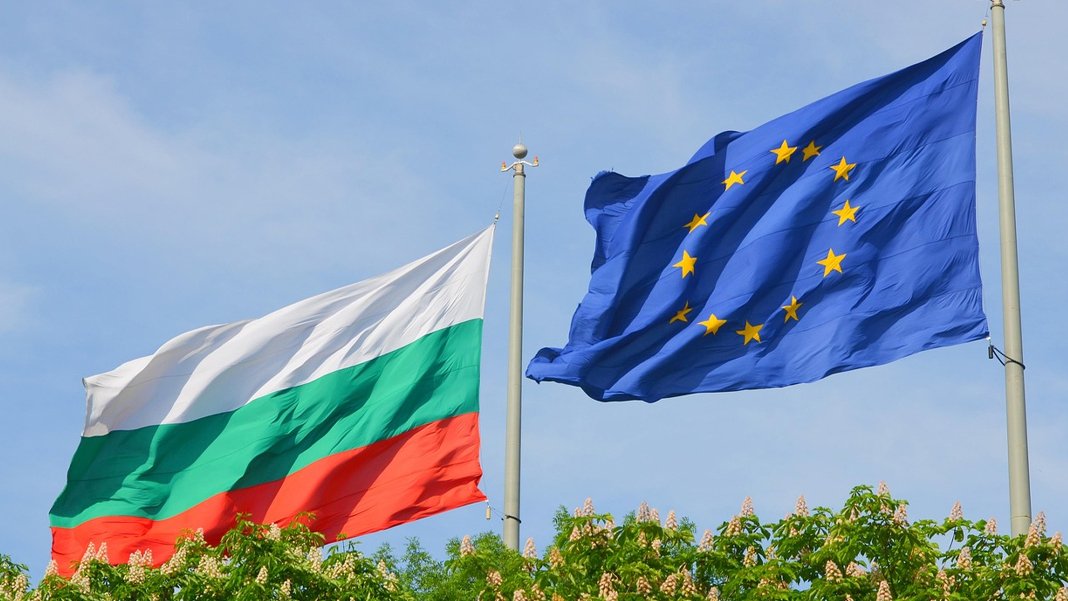 AB onayı geldi: Bulgaristan, 2026’da Avro’ya geçiyor