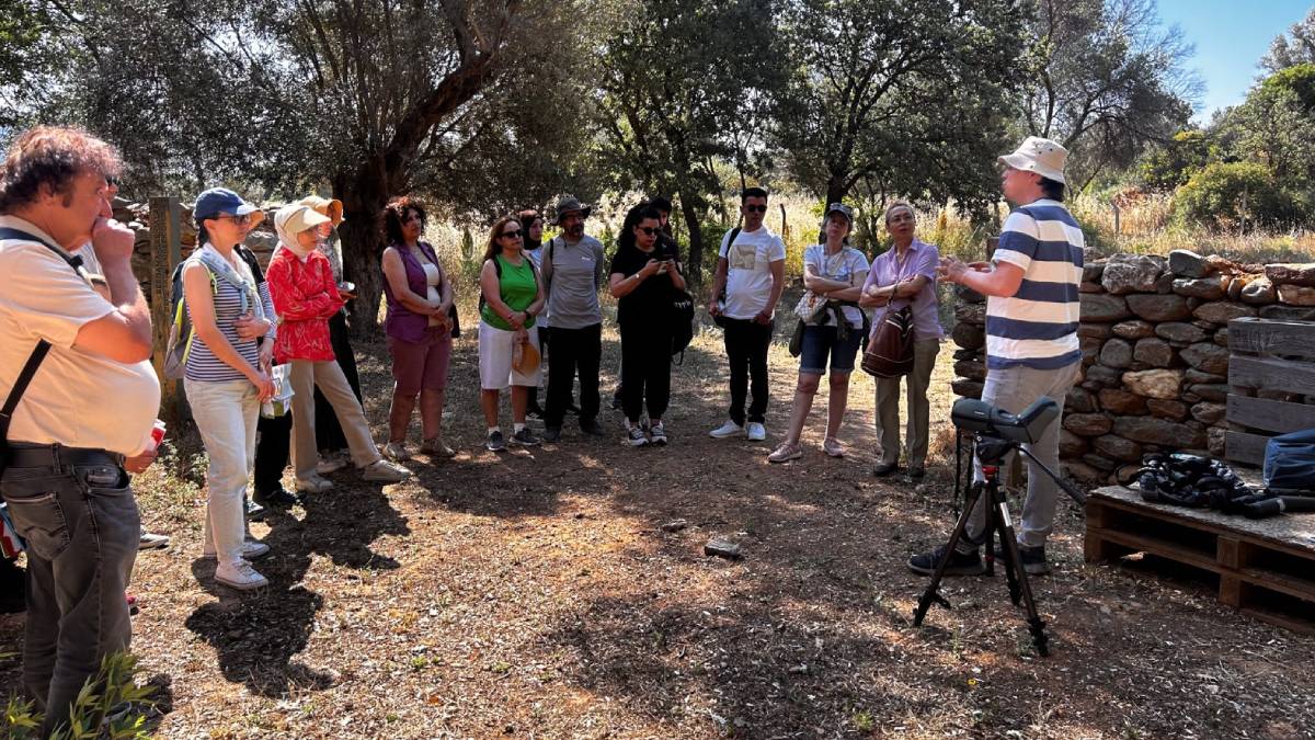 İzmirliler doğayla iç içe hem huzur buluyor hem öğreniyor