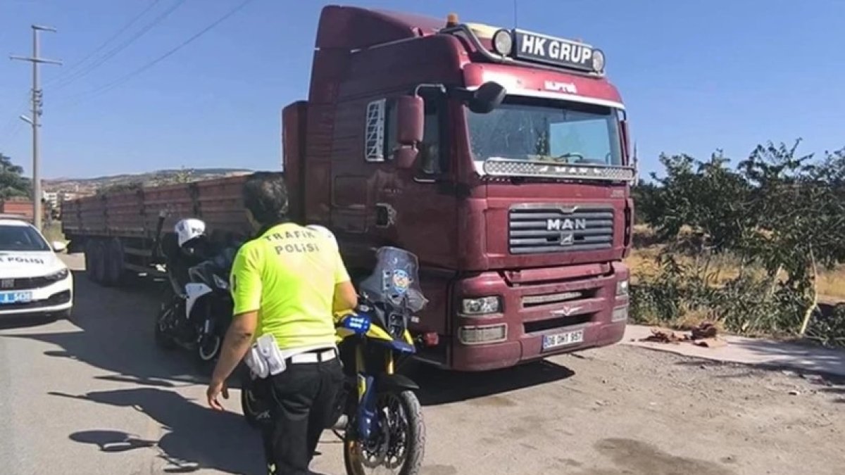 TIR dehşeti Kırıkkale’yi yasa boğdu: 74 yaşındaki Niyaz Dinç hayatını kaybetti