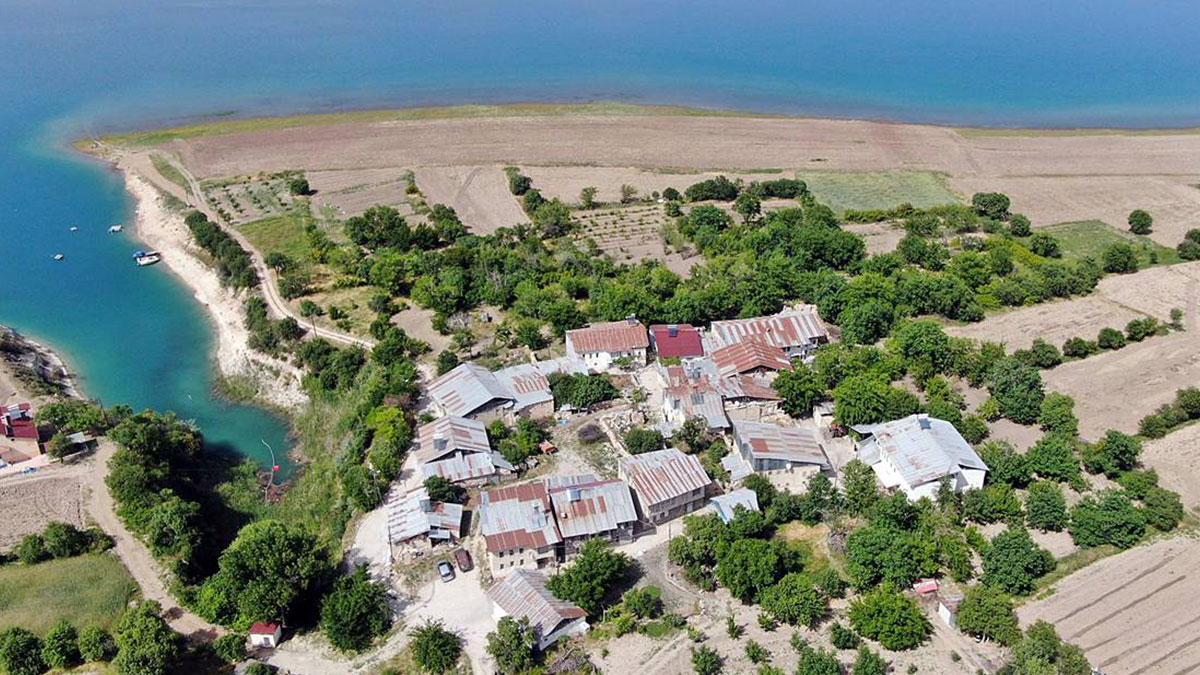 Bu köyün dört kente il sınırı var! Doğa tutkunlarının yeni gözdesi