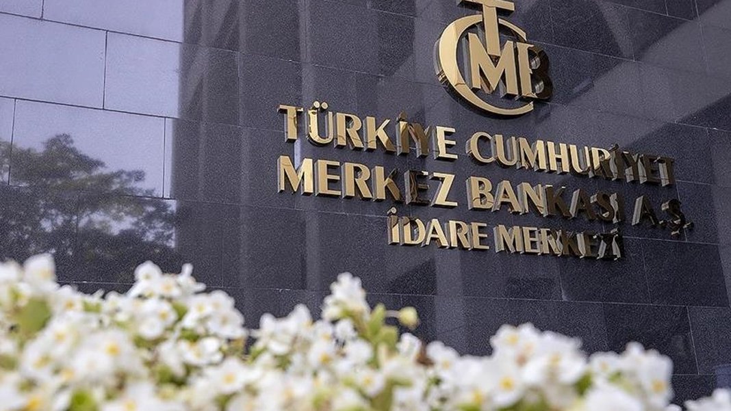 TCMB'den petrol fiyatı uyarısı: Enflasyona 1.6 puan, cari açığa 2.6 milyar dolarlık etki