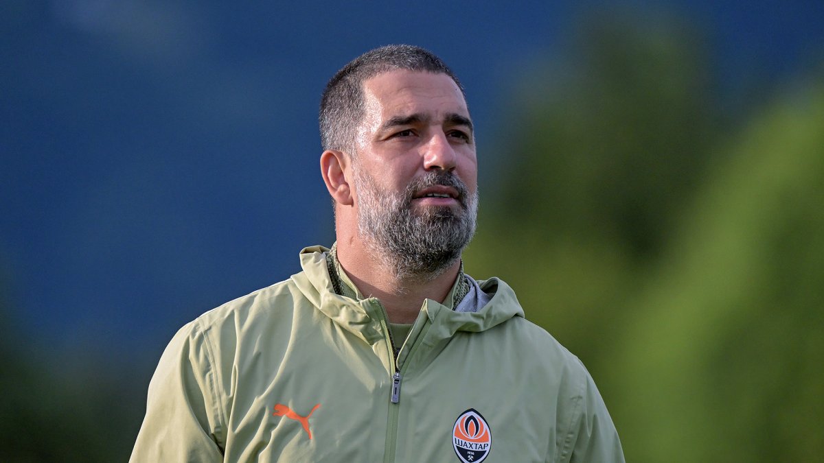 Arda Turan, Shakhtar Donetsk'in başında ilk resmi maçına çıkıyor: UEFA Avrupa Ligi’ne 1. ön eleme turu