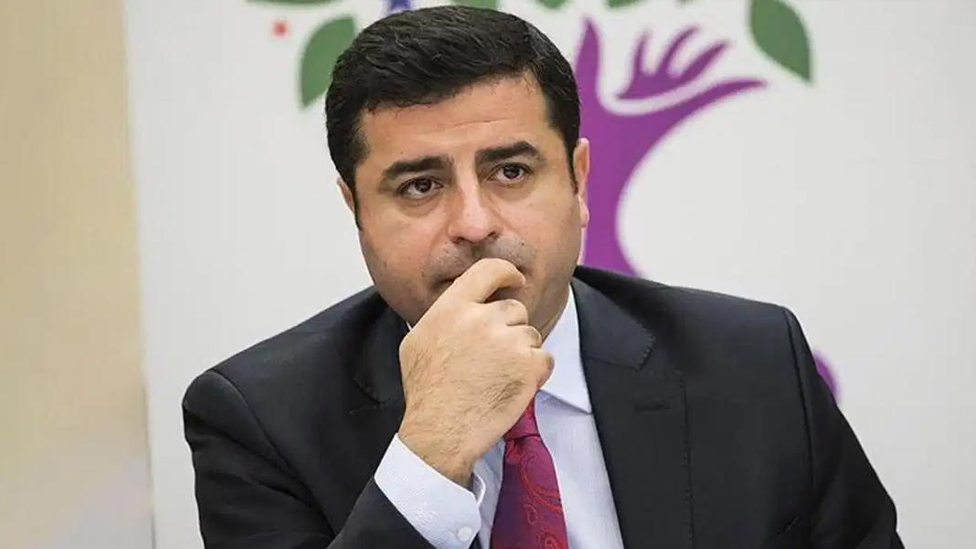 Demirtaş’ın avukatları tahliye için mahkemeye gidiyor