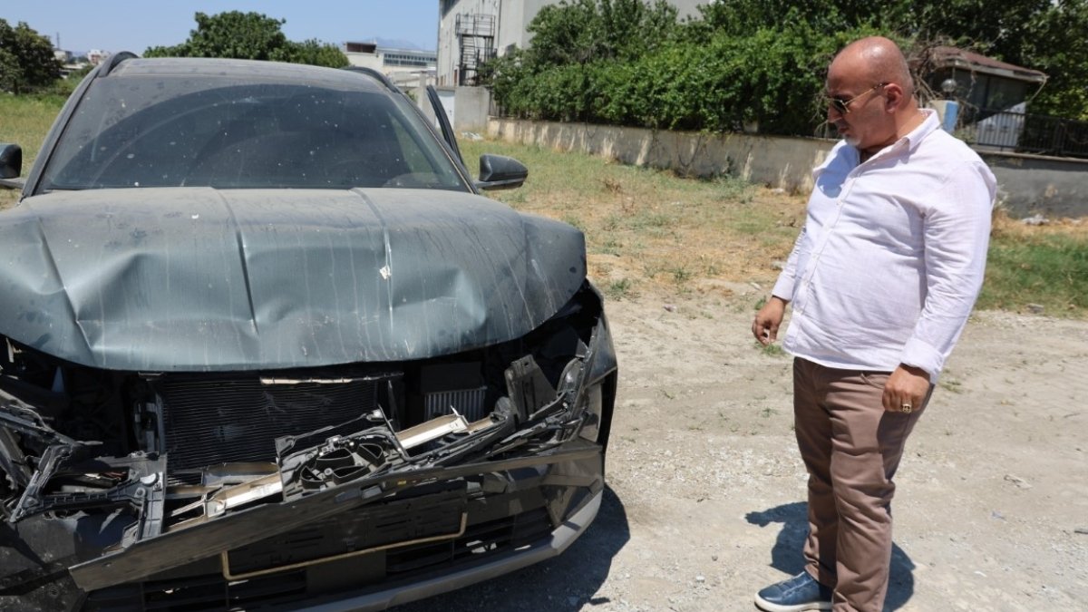 Sıfır arabasıyla kaza yaptı, hava yastıkları açılmadı! Dünyaca ünlü araba markasına 5.5 milyon TL'lik dava açtı