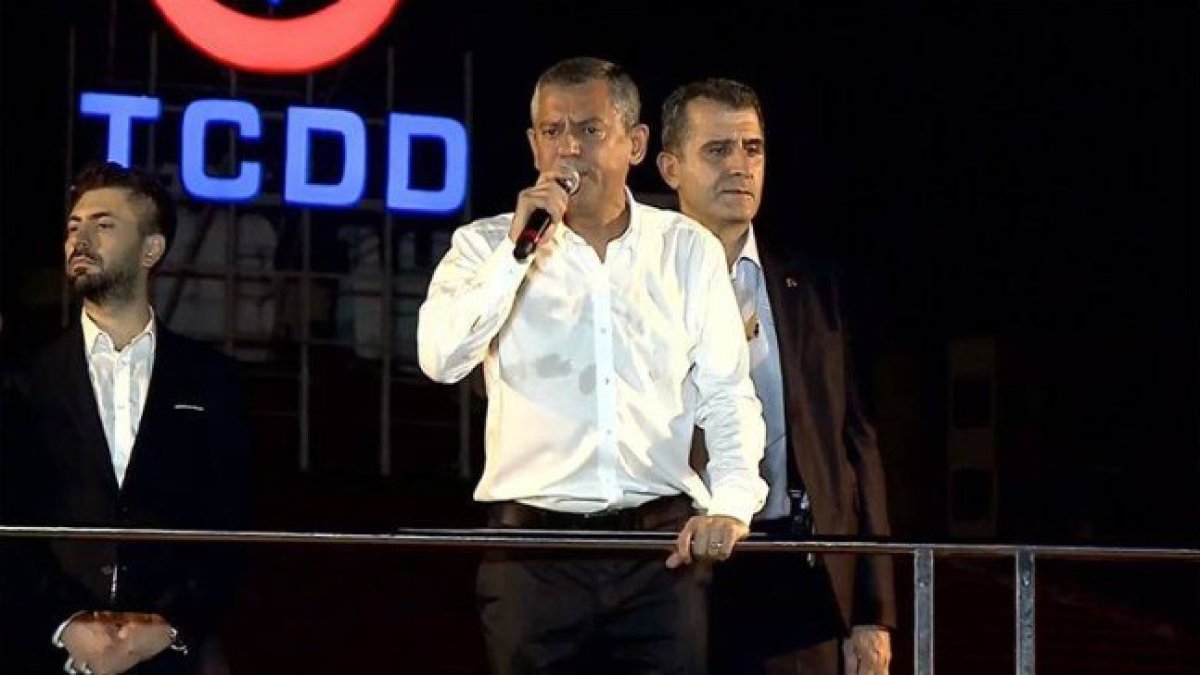 Özel’den Altun’un görevden alınmasına ilk tepki: Halkın yüzde 70’i bize inanıyor onun için iletişim başkanını değiştirdi