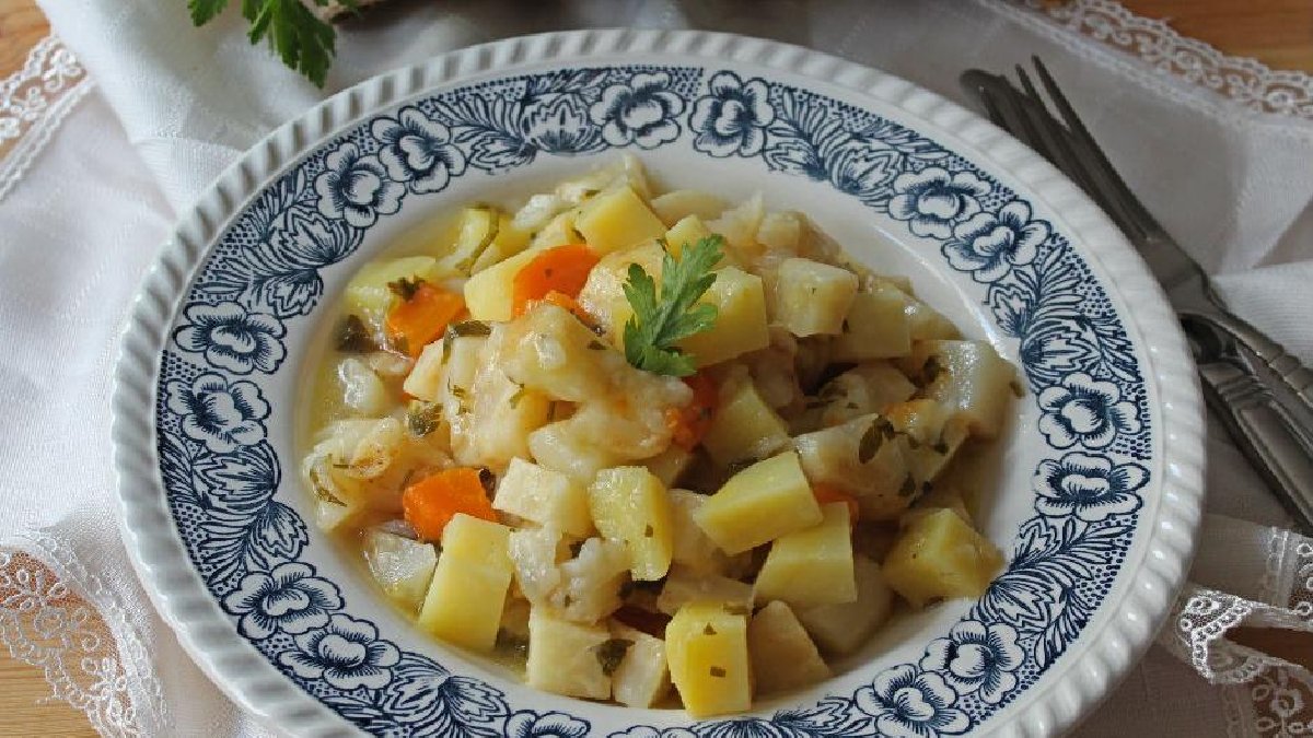 Birçok kişi sevmiyor! Bu şekilde deneyen yemediğine pişman olacak: Kerevizin kokusu bile gelmeyecek