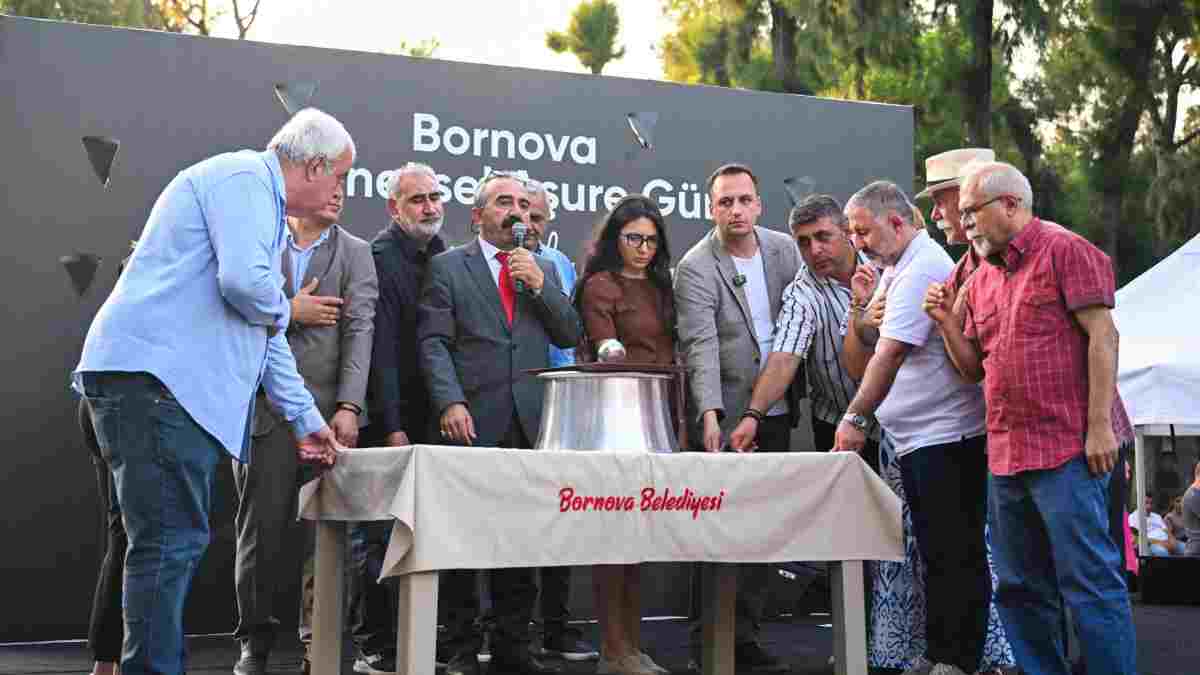 Aşure kazanında barış, kardeşlik ve adalet kaynadı