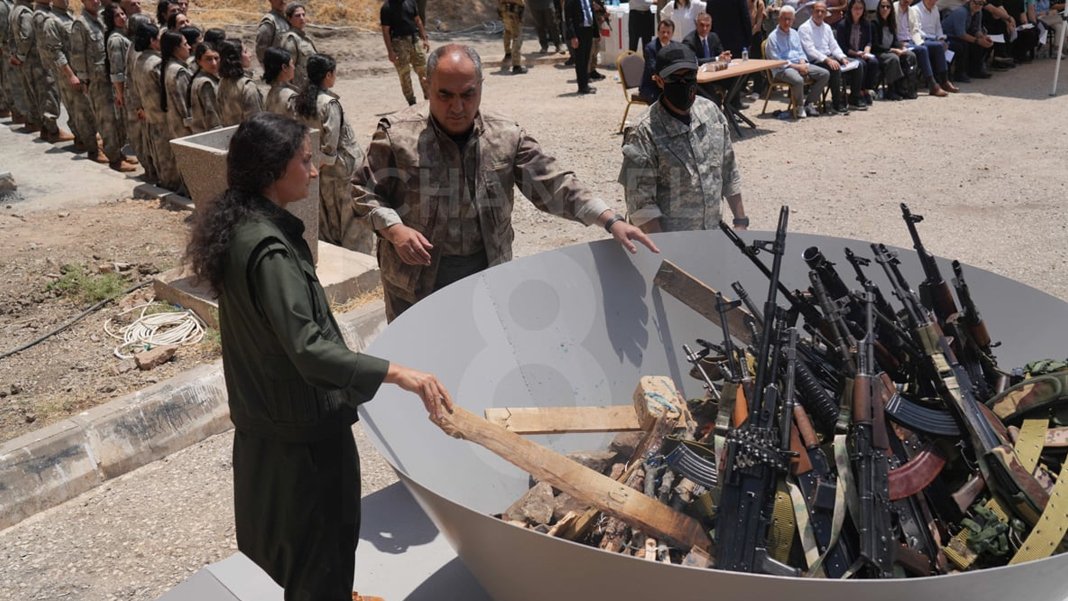 Müze planı değişti, mağara koruma alanı oluyor: PKK'nın törende yaktığı silahlar ne olacak?
