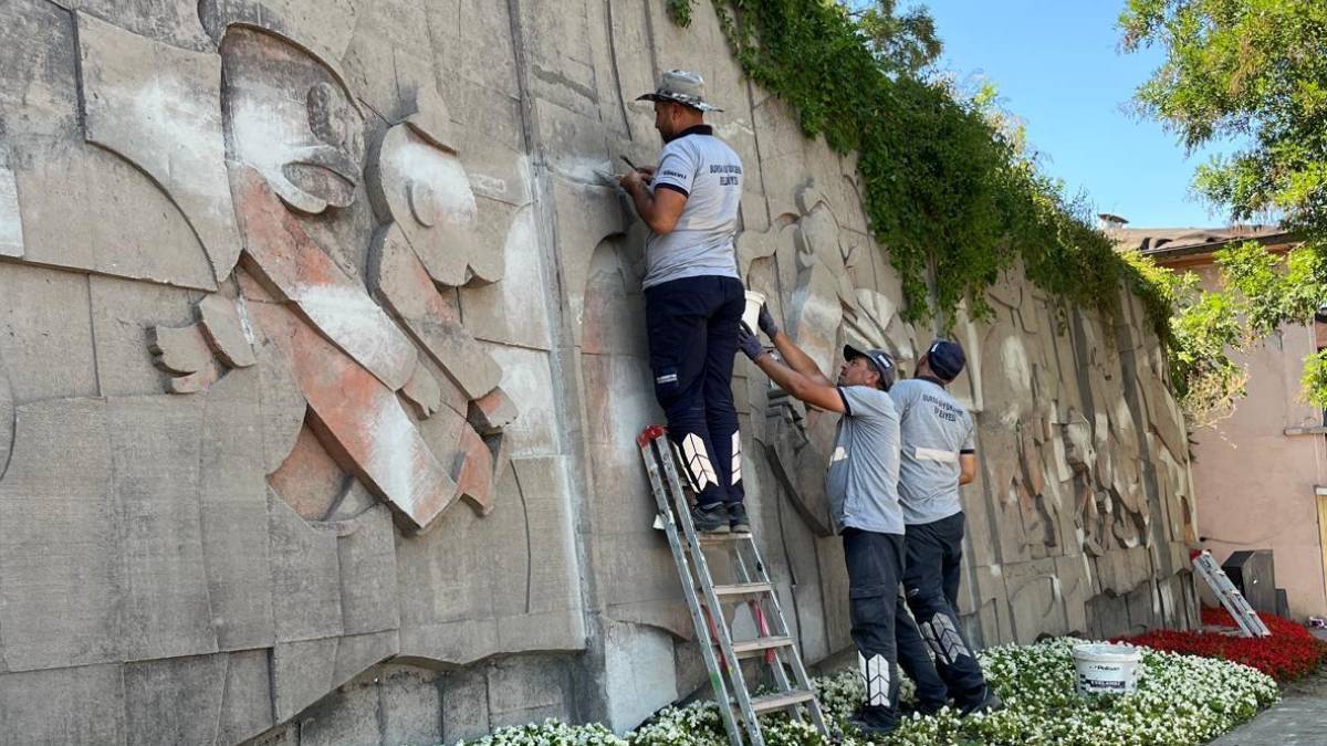 Büyükşehir, Bursalı sanatçı Cemal Nadir’in anısını yaşatıyor