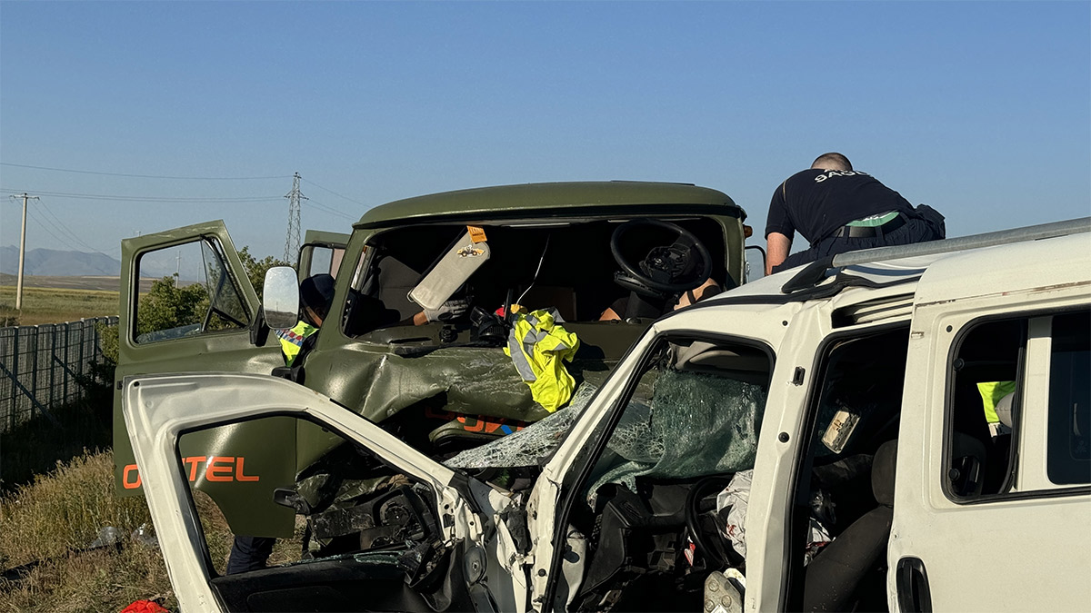 Bayburt’ta feci kaza: Anne ve 3 yaşındaki oğlu hayatını kaybetti
