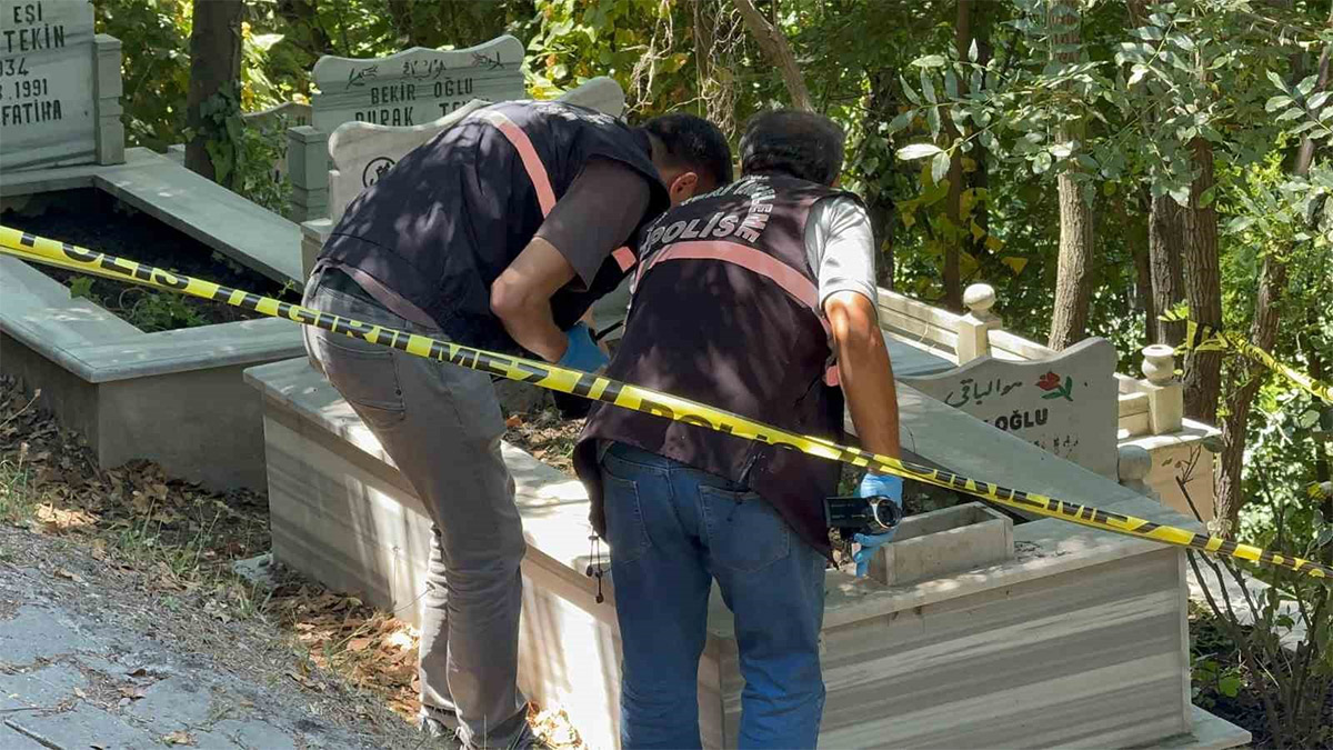 Bartın'da esrarengiz olay! Mezarlıkta bal mumundan bebek bulundu