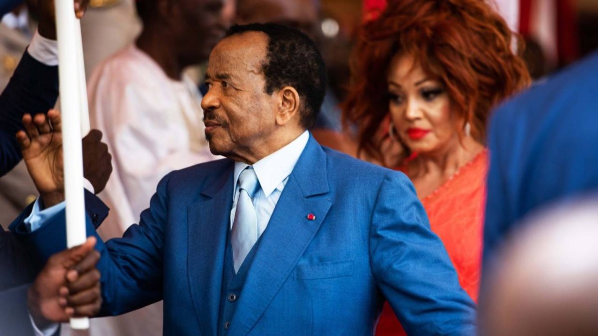 Kamerun Devlet Başkanı Biya 92 yaşında 8. kez aday oldu