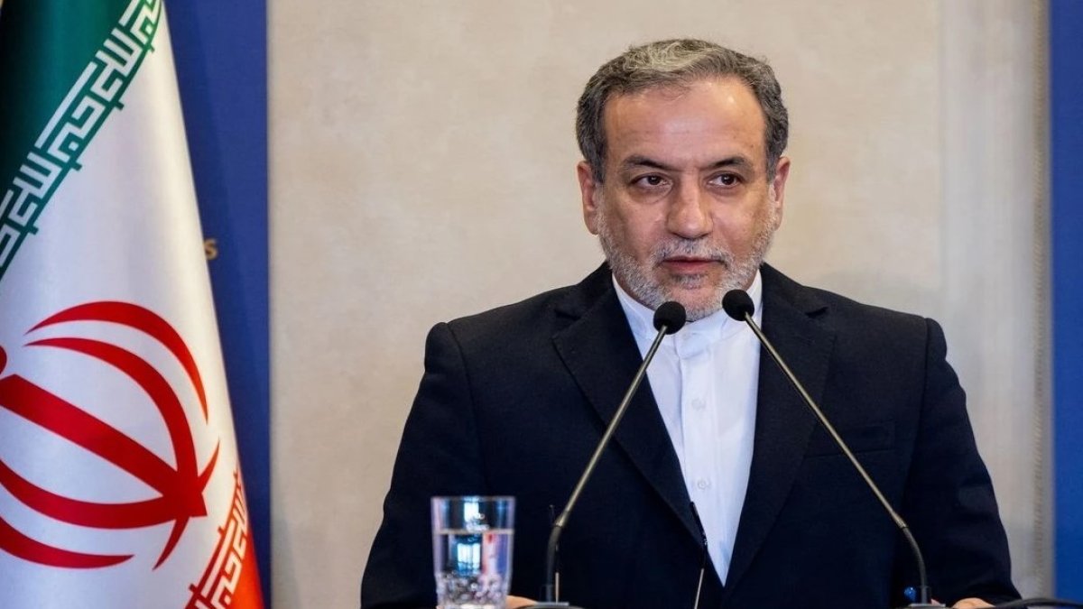 Arakçi'den Netanyahu’nun füze sözlerine sert tepki: Gizli tesislerini vurduk, hâlâ sansürlemekle meşgul