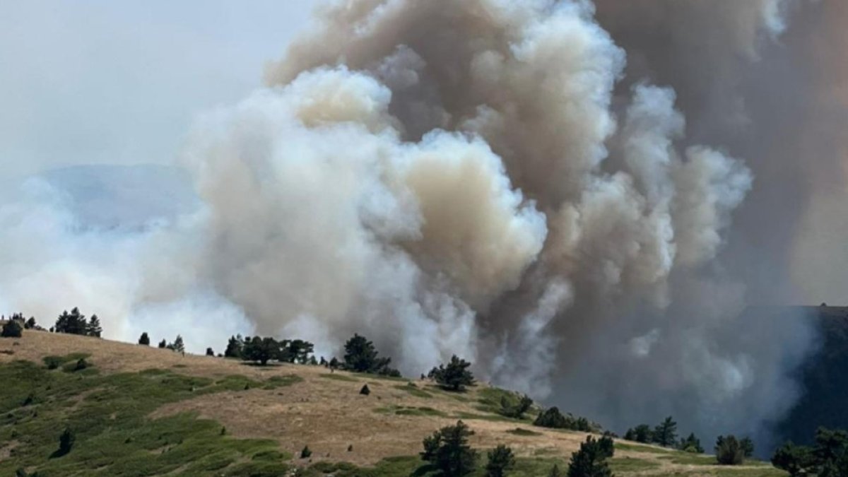 Konya’da orman yangını: Havadan ve karadan müdahale sürüyor