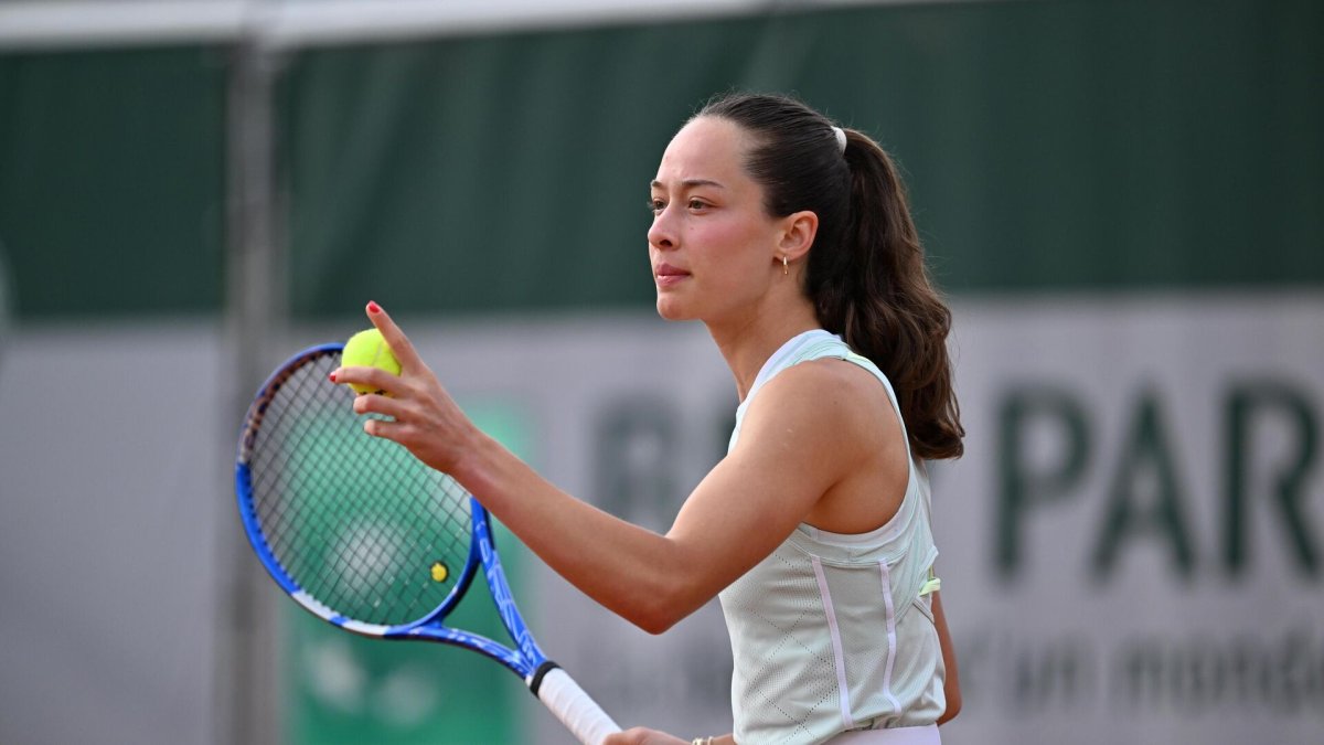 Milli tenisçi Zeynep Sönmez'den kariyer rekoru: 14 basamak birden yükseldi