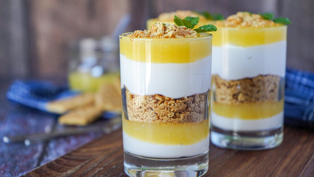Yaz sıcağında ferahlatan tatlı: Limonlu yoğurt parfe nasıl yapılır? İşte tarifi