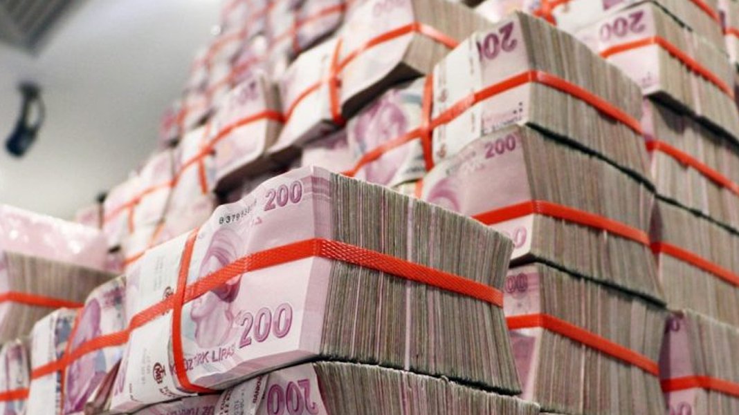 Bakanlık duyurdu: Bütçe haziranda da açık verdi! 6 aylık açık 980,5 milyar TL oldu