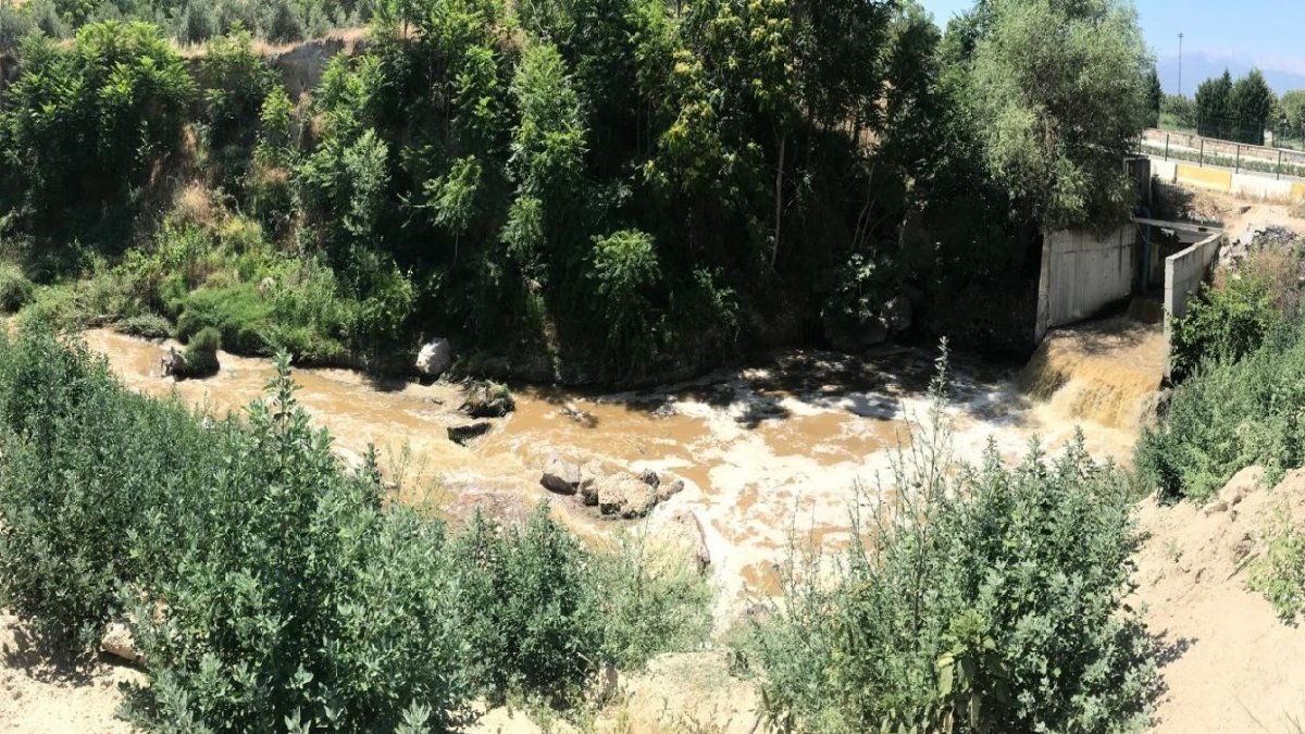 Çiftçinin suyu kirlendi: DESKİ'ye 1,6 milyon lira ceza