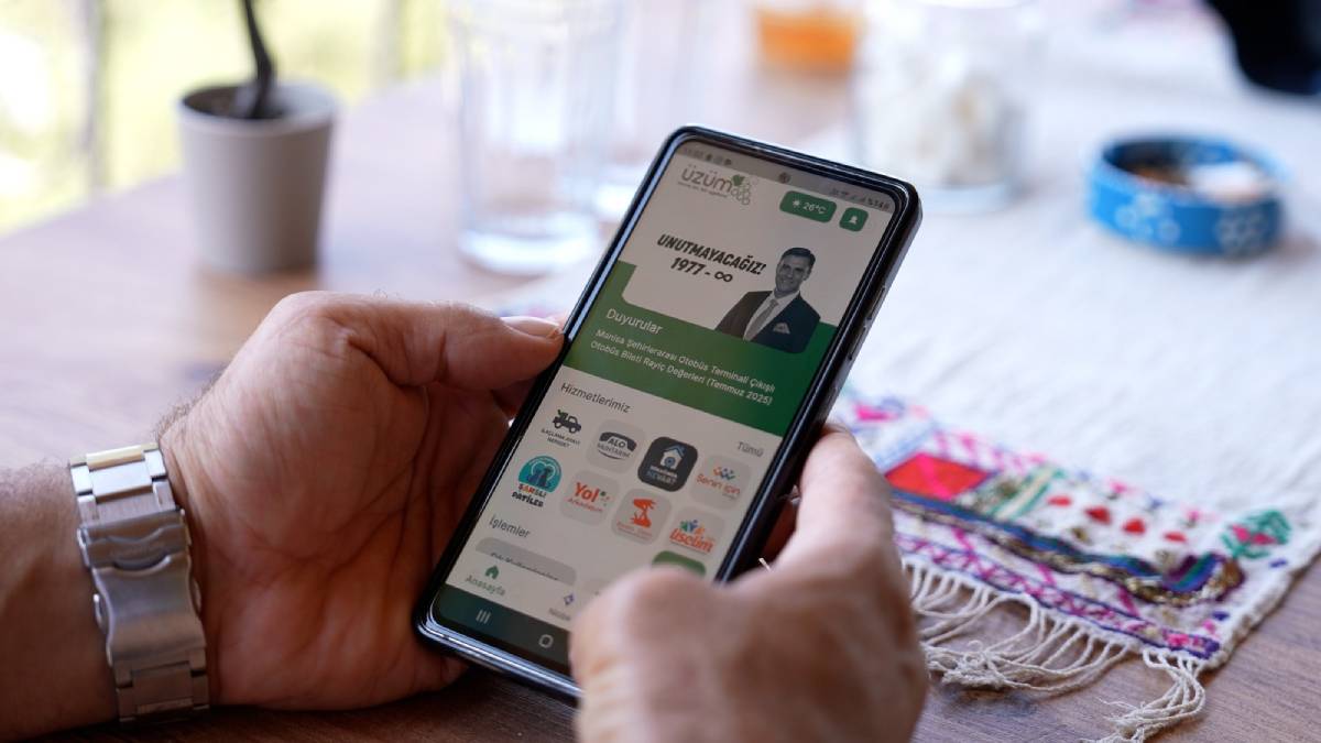 Büyükşehir'den muhtarlara “Alo Muhtarım” ile dijital destek