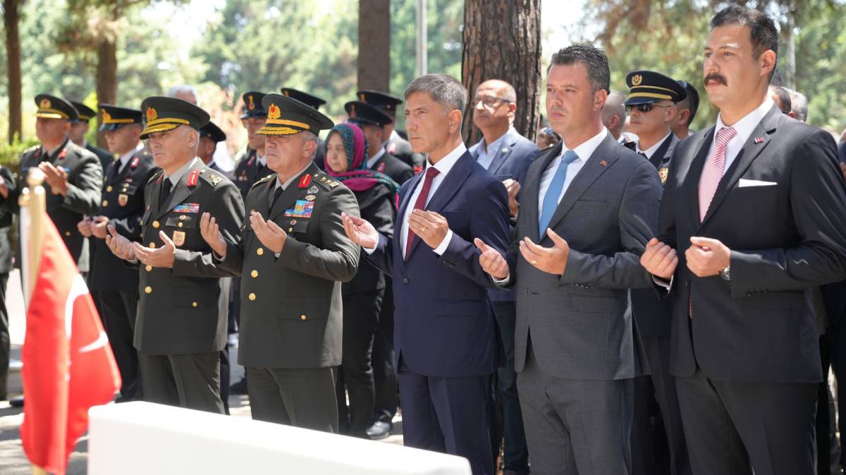 Başkan Sarıkurt, 15 Temmuz Demokrasi ve Millî Birlik Günü Anma Programına katıldı