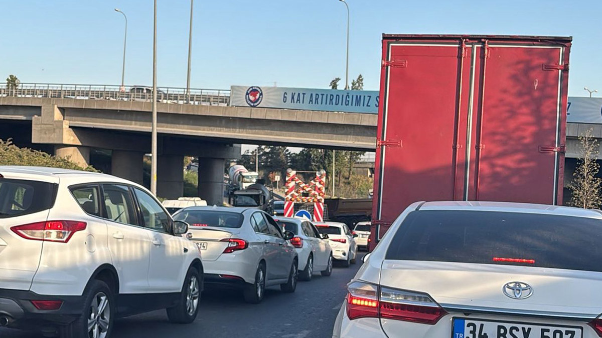 Ispartakule gişelerindeki yıkım çalışması sürücüler için eziyete dönüştü