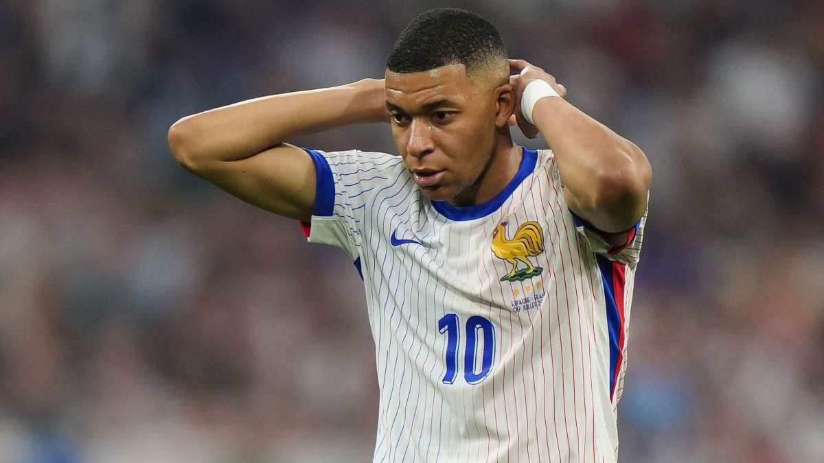 Kylian Mbappe'nin yaptığı jest ters tepti: Soruşturma açıldı