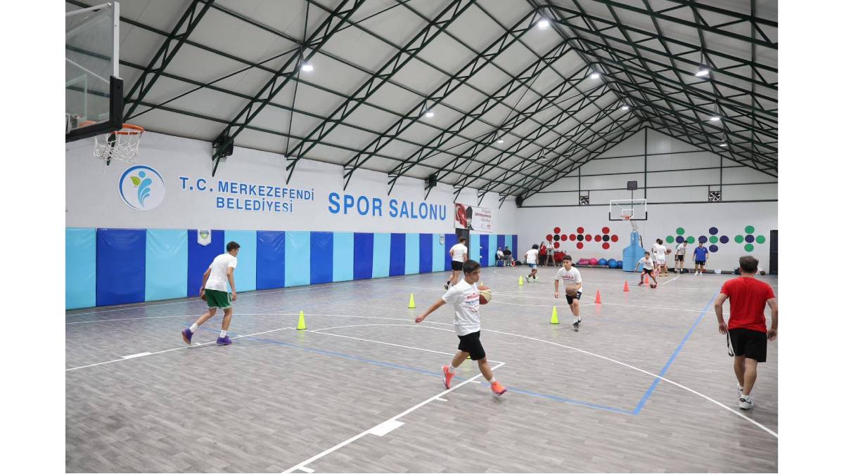 Geleceğin sporcuları Merkezefendi’de yetişiyor