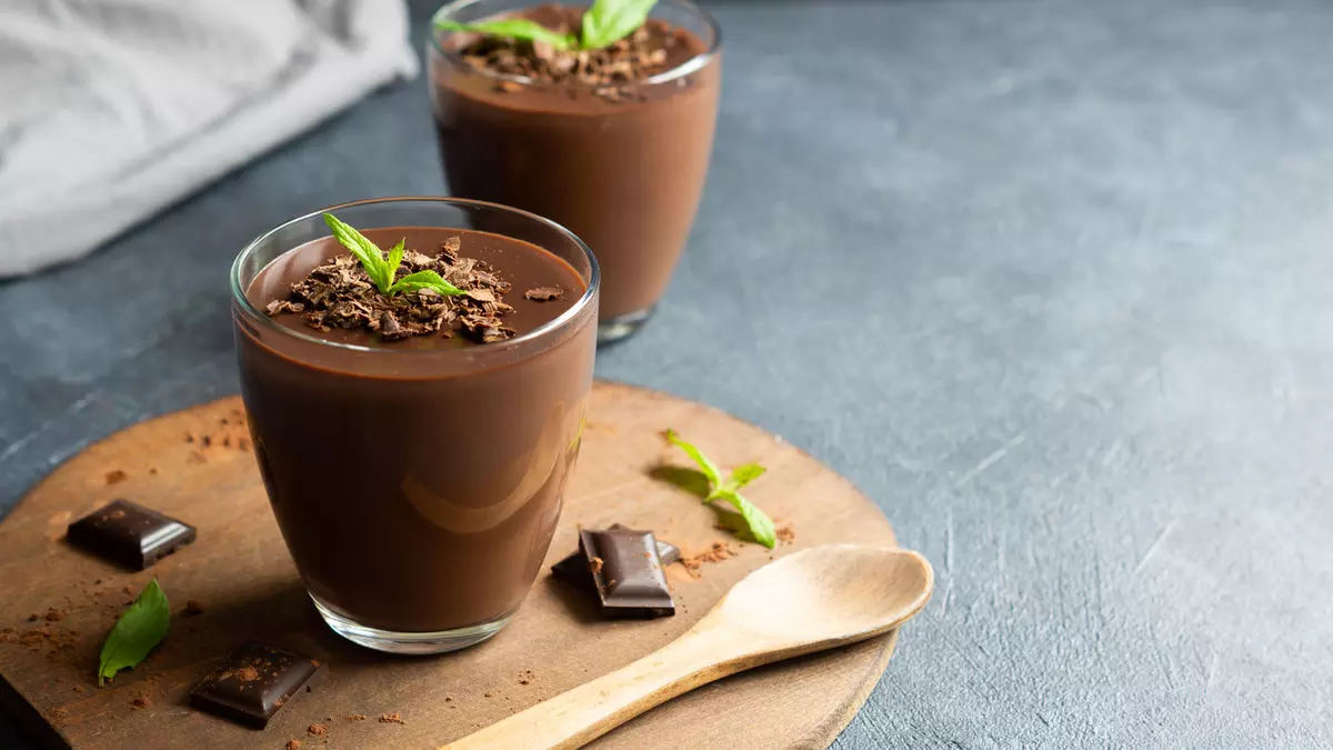 Sadece 10 dakikada hazır, lezzeti saatlerce konuşuluyor! Bu krem şokola tarifiyle misafirlerinizin gönlünü fethedeceksiniz