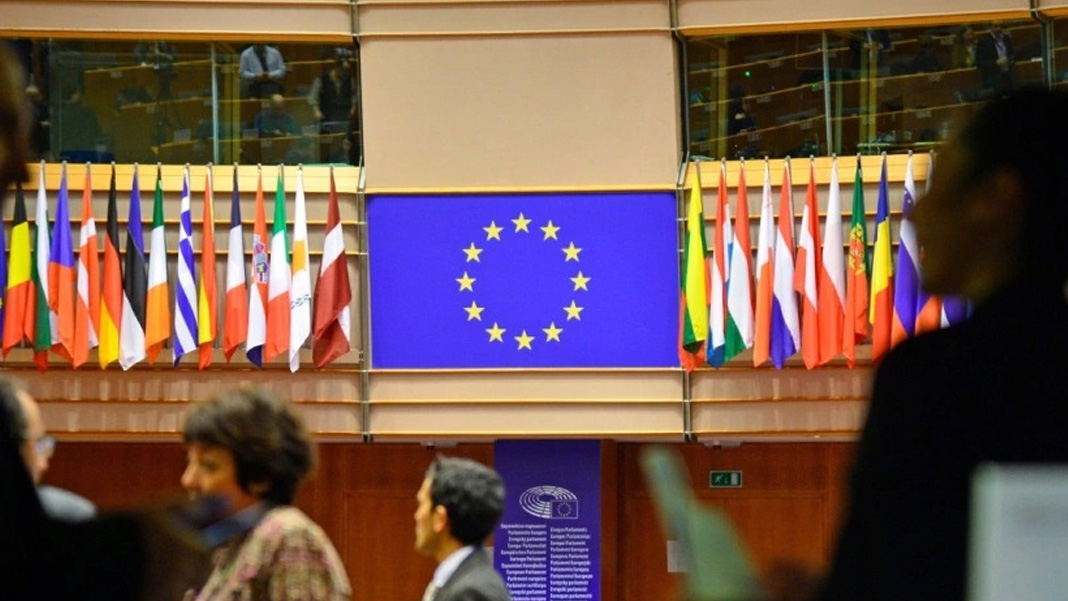 AB, Rusya’ya 18. yaptırım paketini onayladı