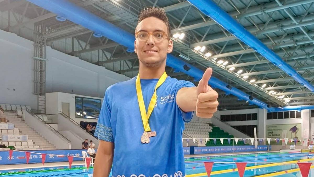 Deniz Can, Narlıdere’nin gururu olmaya devam ediyor