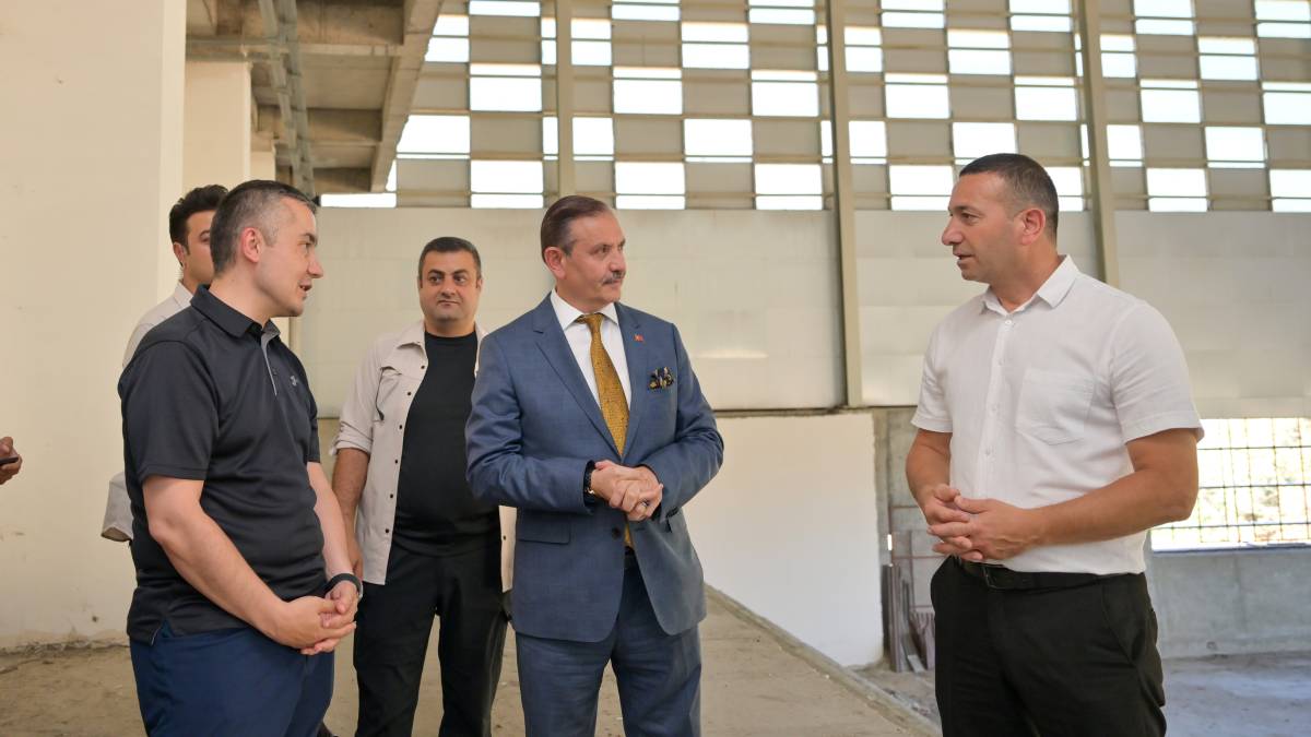 Esenyurt’ta yarım kalan spor tesisi tamamlanıyor